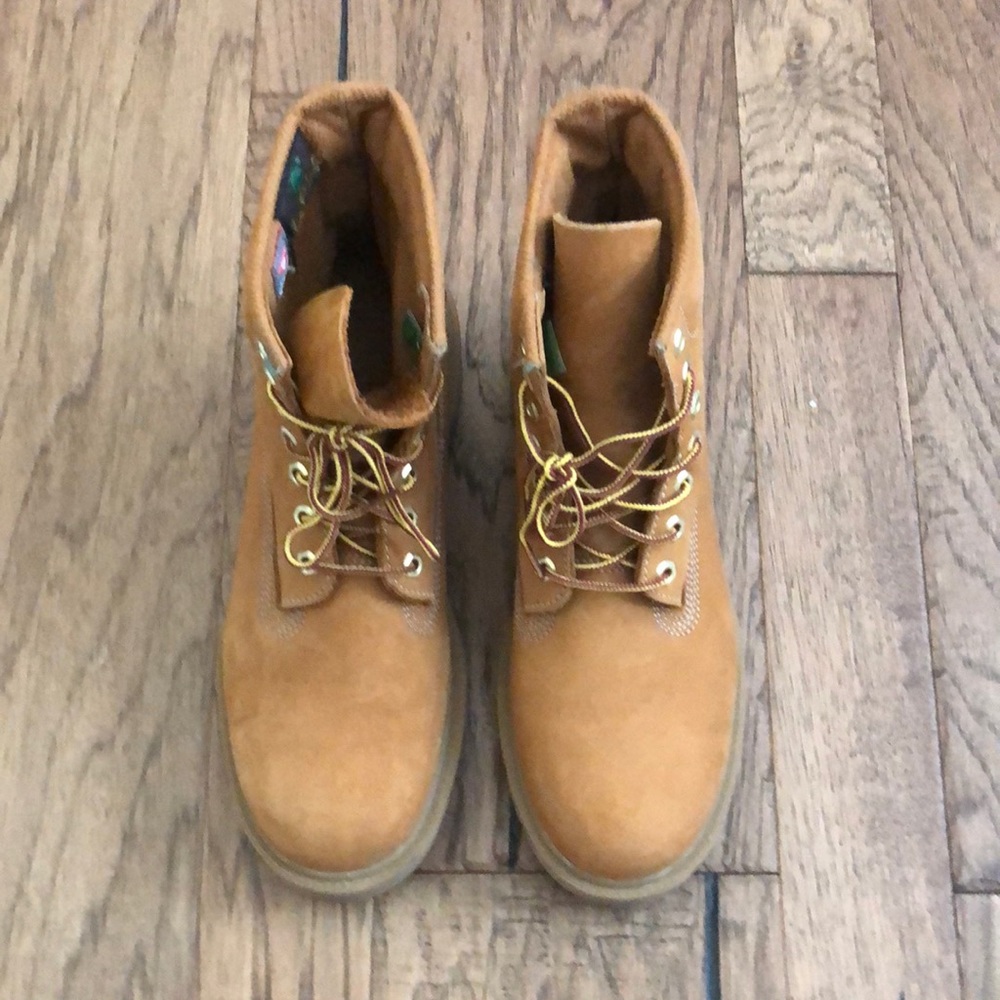 Timberland suede boots
